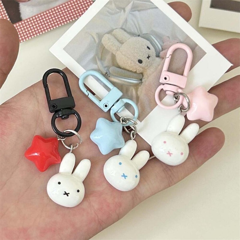 Uroczy brelok Miffy, słodki kr – Car Accessories Parts recenzja i cena